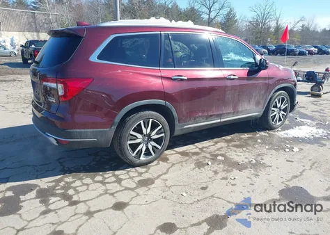 2019 Honda Pilot Touring z USA, uszkodzony, nr VIN 5FNYF6H96KB090329